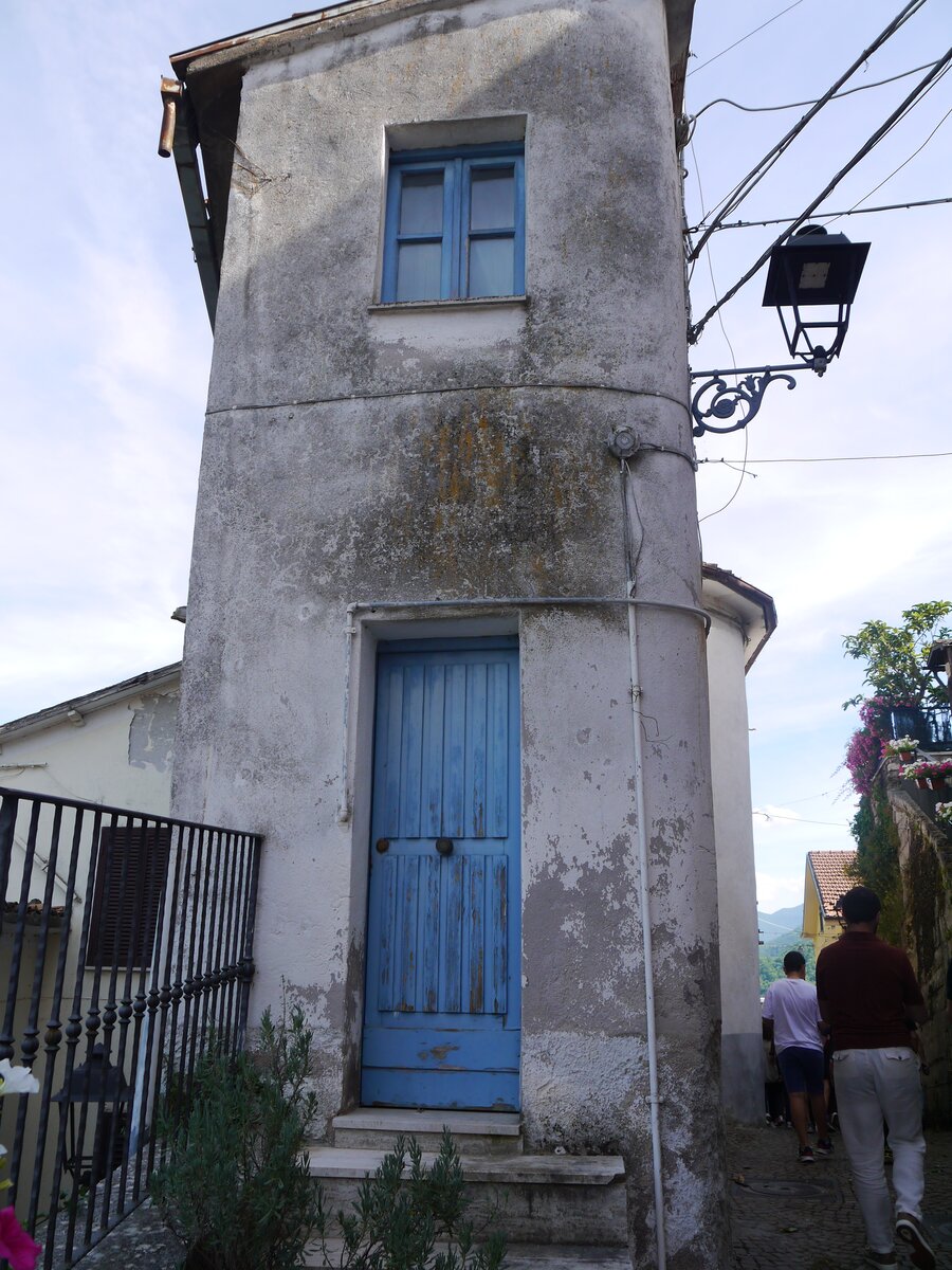 Old house in Canistro Superiore