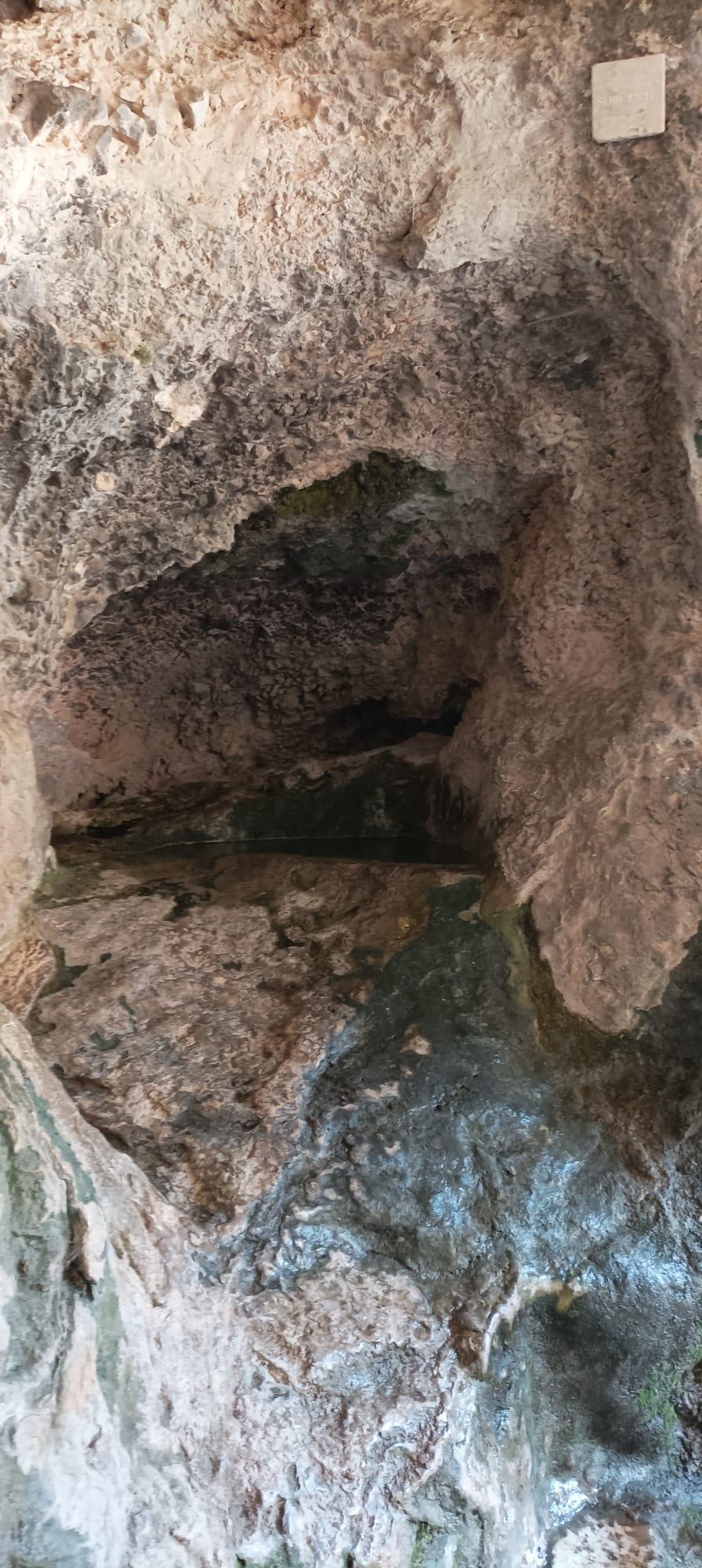 Cave of San Domenico, Villalago, Abruzzo